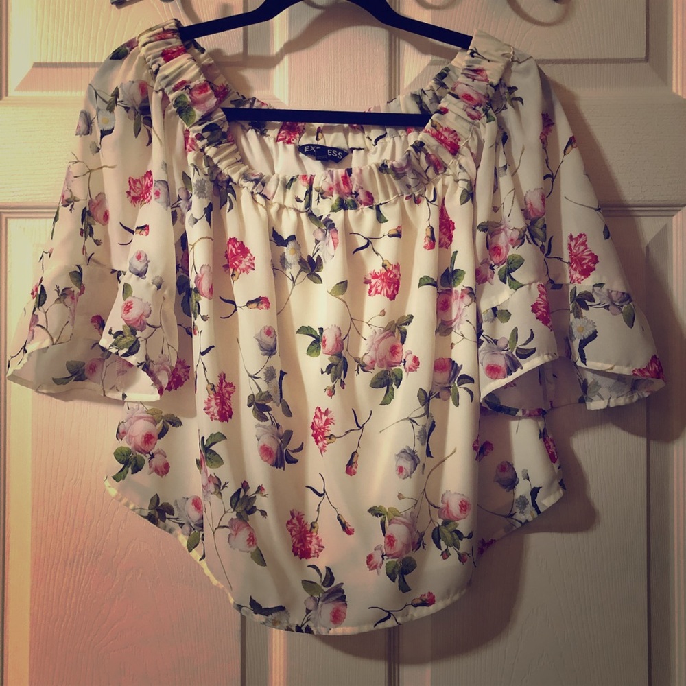 Floral Off The Shoulder Express Top SIZE: SMALL